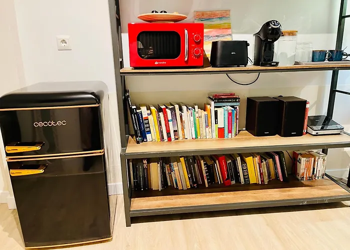 Apartamento y habitación doble independiente a 10 minutos de centro de Granada